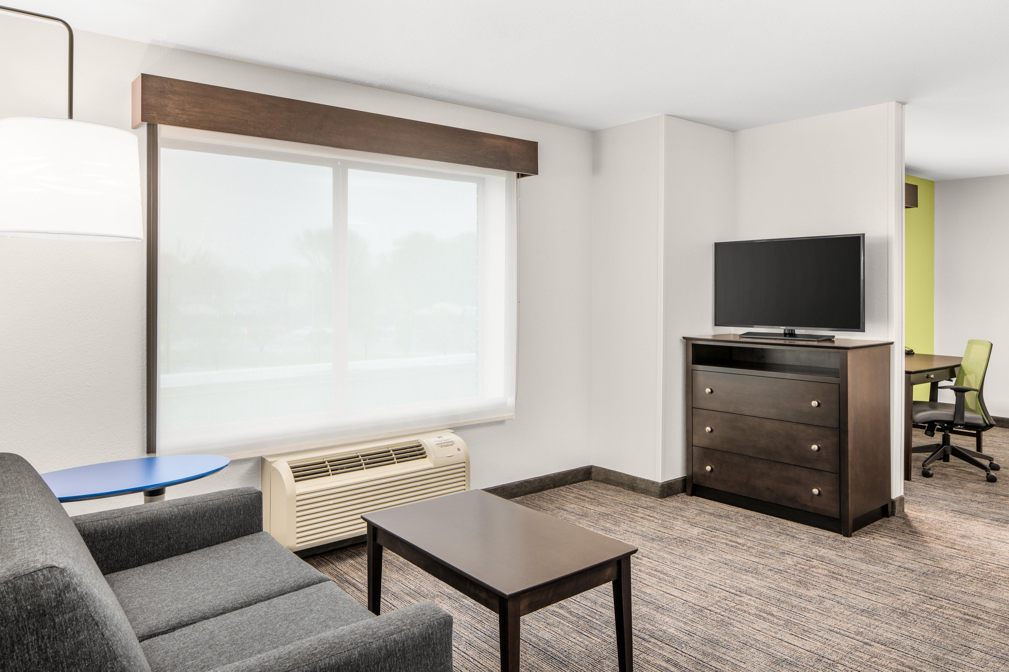 Holiday Inn Express & Suites Wilmington-Newark By Ihg Exterior foto